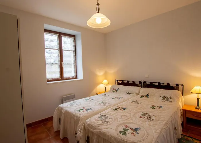 펜션 Maison De Charme Au Calme Proche Sarlat Avec Cheminee Et Terrasse - Fr-1-616-151 *